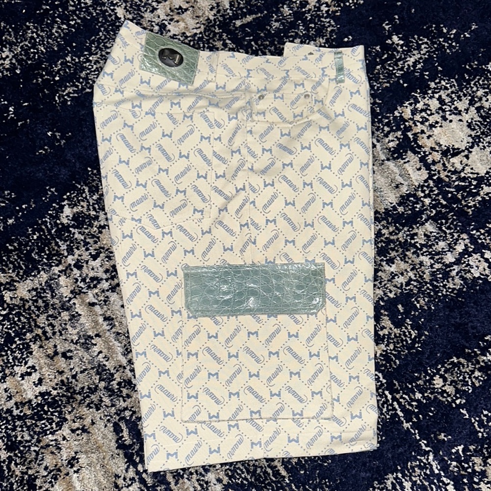 Vintage Mauri White and Blue Patterned Shorts